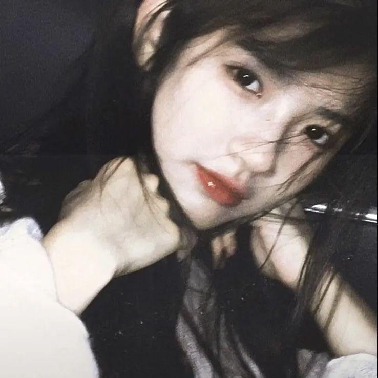 冲浪美眉